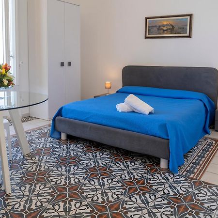 Le Suite Del Castello Castellammare di Stabia Bagian luar foto
