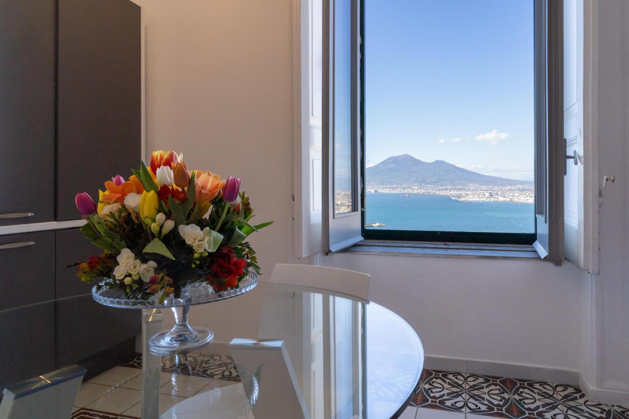 Le Suite Del Castello Castellammare di Stabia Bagian luar foto