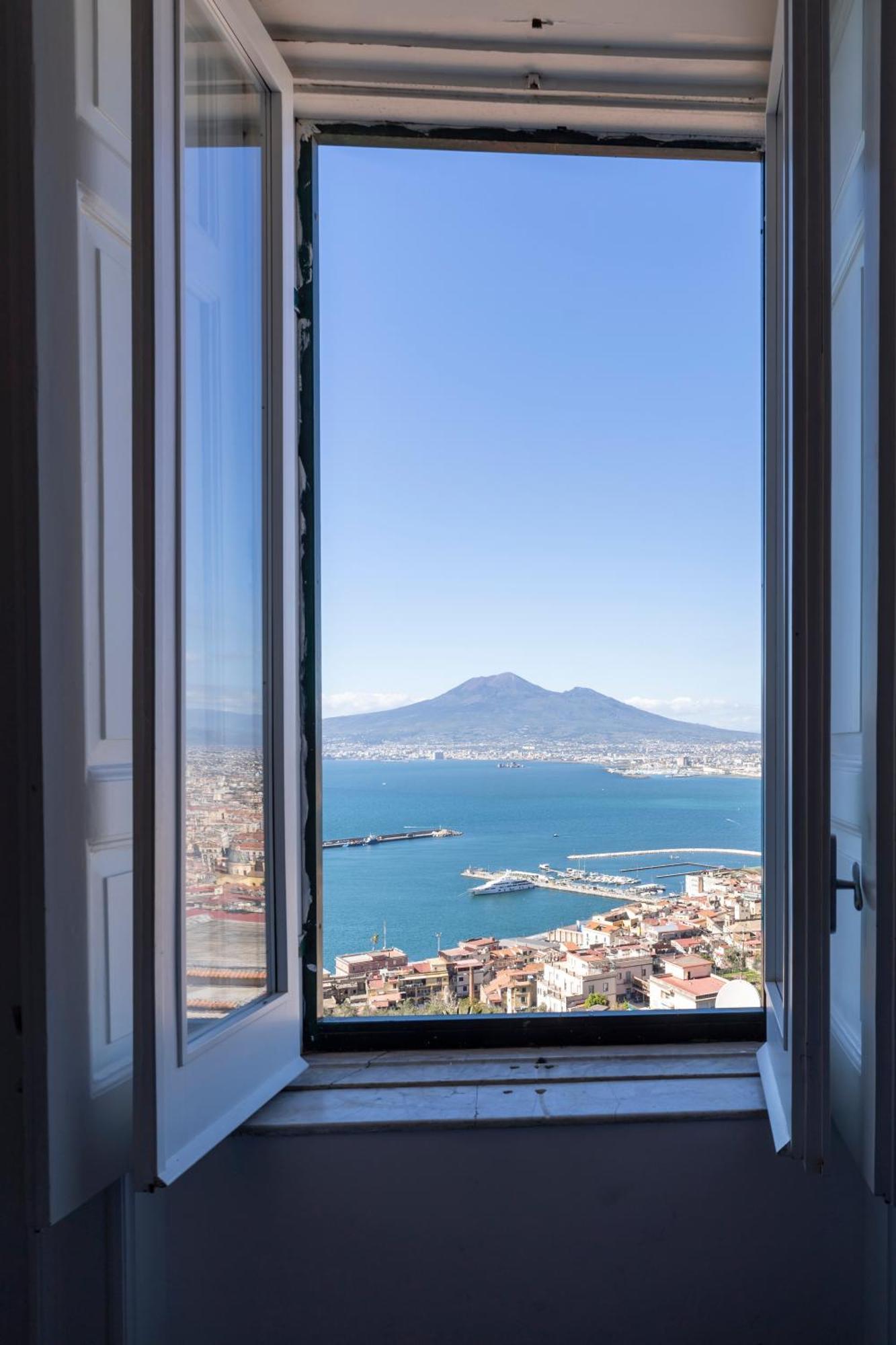 Le Suite Del Castello Castellammare di Stabia Bagian luar foto