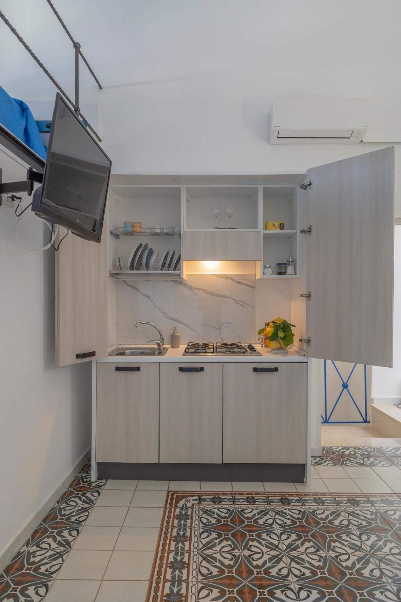 Le Suite Del Castello Castellammare di Stabia Bagian luar foto