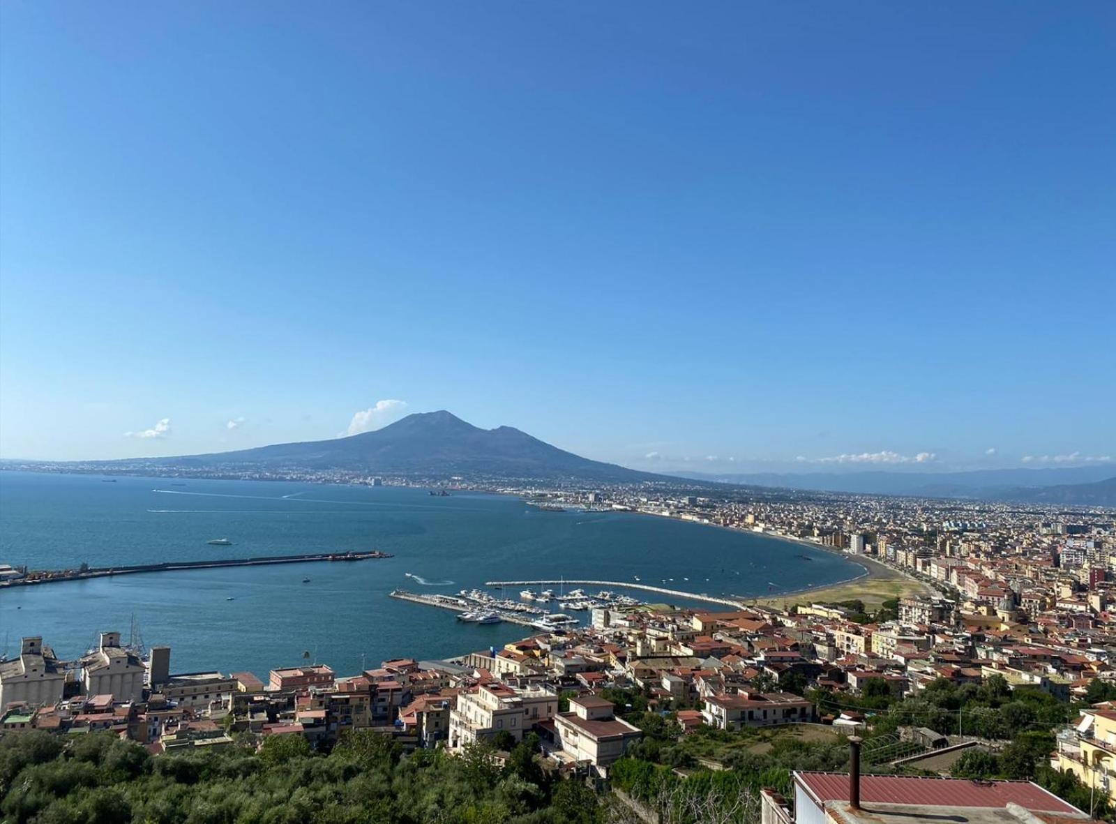Le Suite Del Castello Castellammare di Stabia Ruang foto