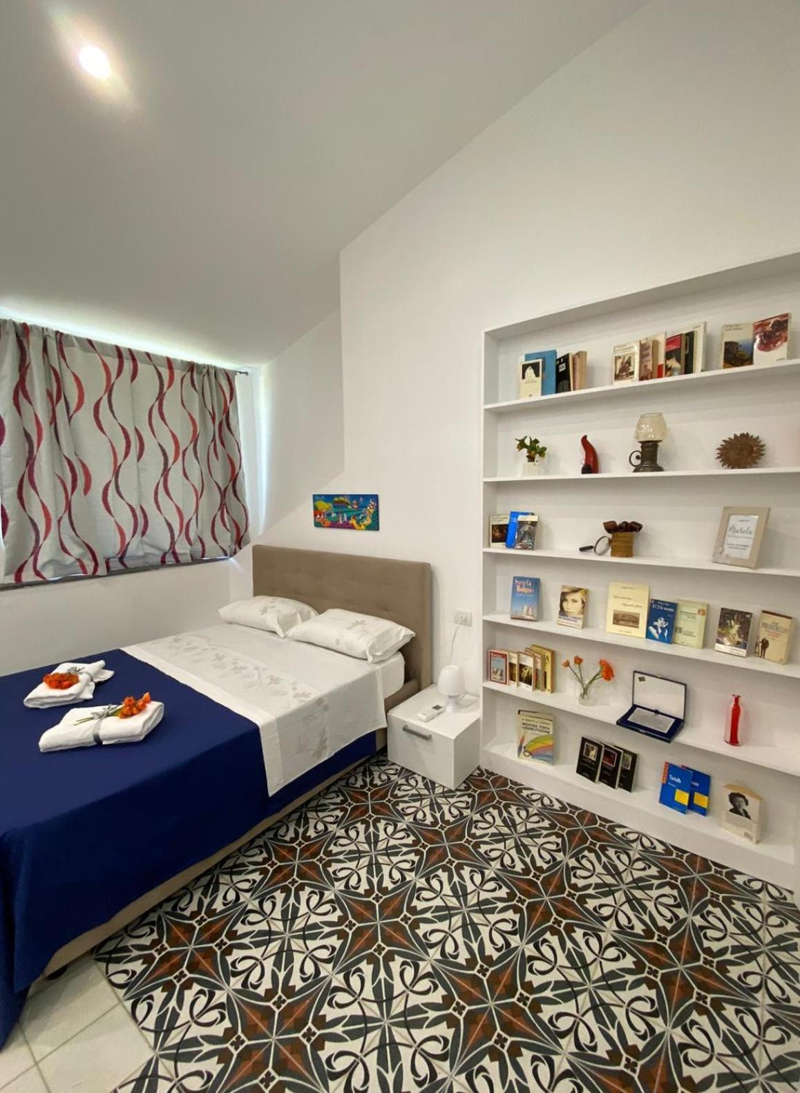 Le Suite Del Castello Castellammare di Stabia Ruang foto