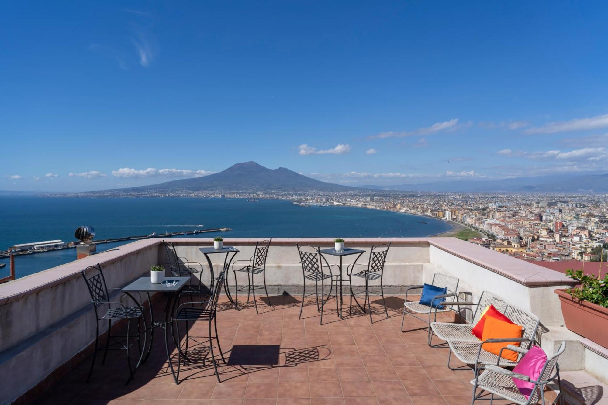 Le Suite Del Castello Castellammare di Stabia Bagian luar foto